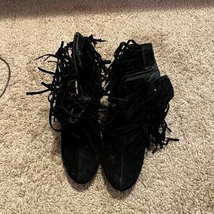 Fringe heeled boots